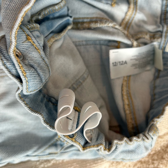 OshKosh B’Gosh Girls Distressed Denim Flare Jeans Size 12 - Picture 4 of 5